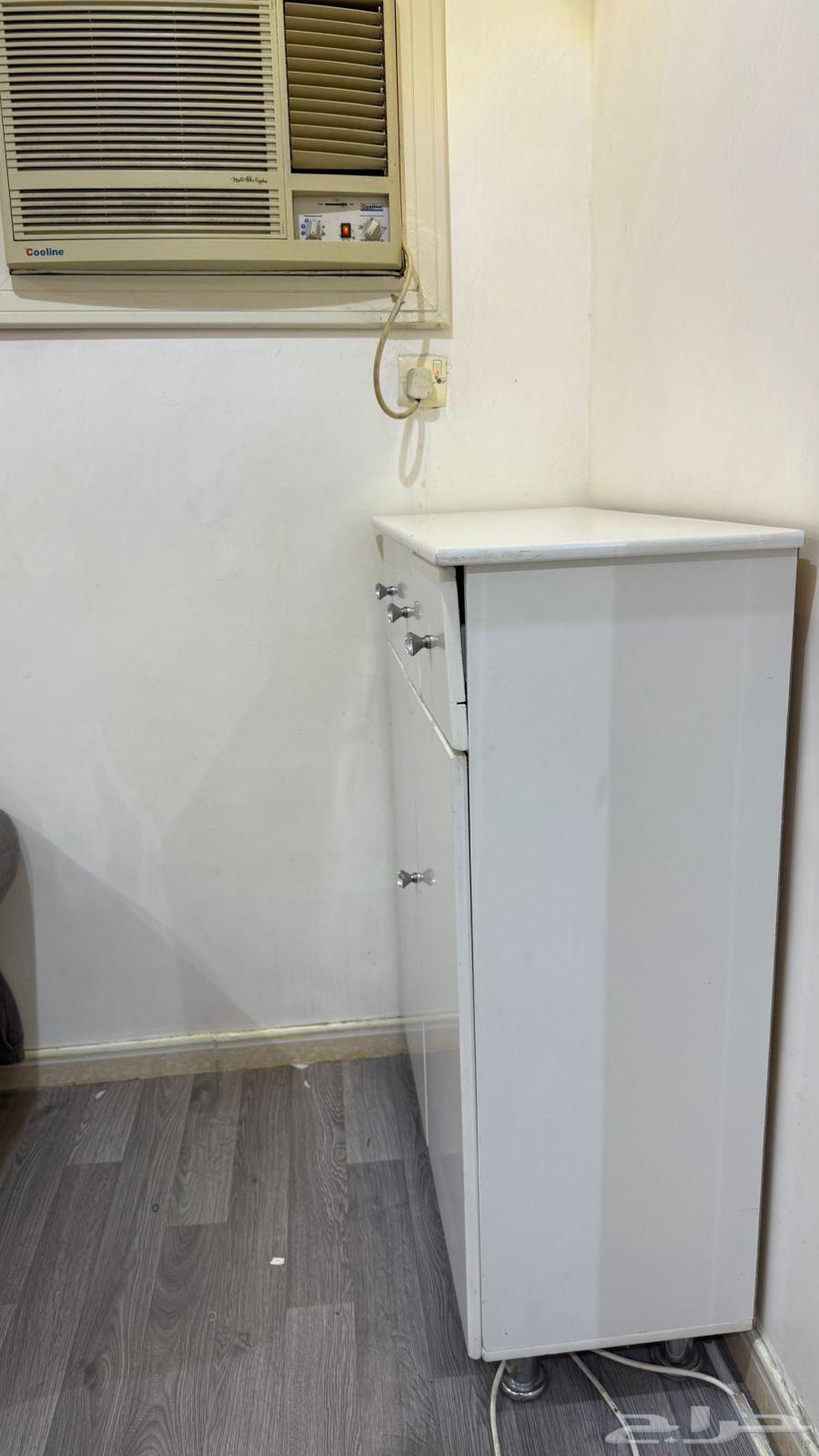 دولاب64575140563714111