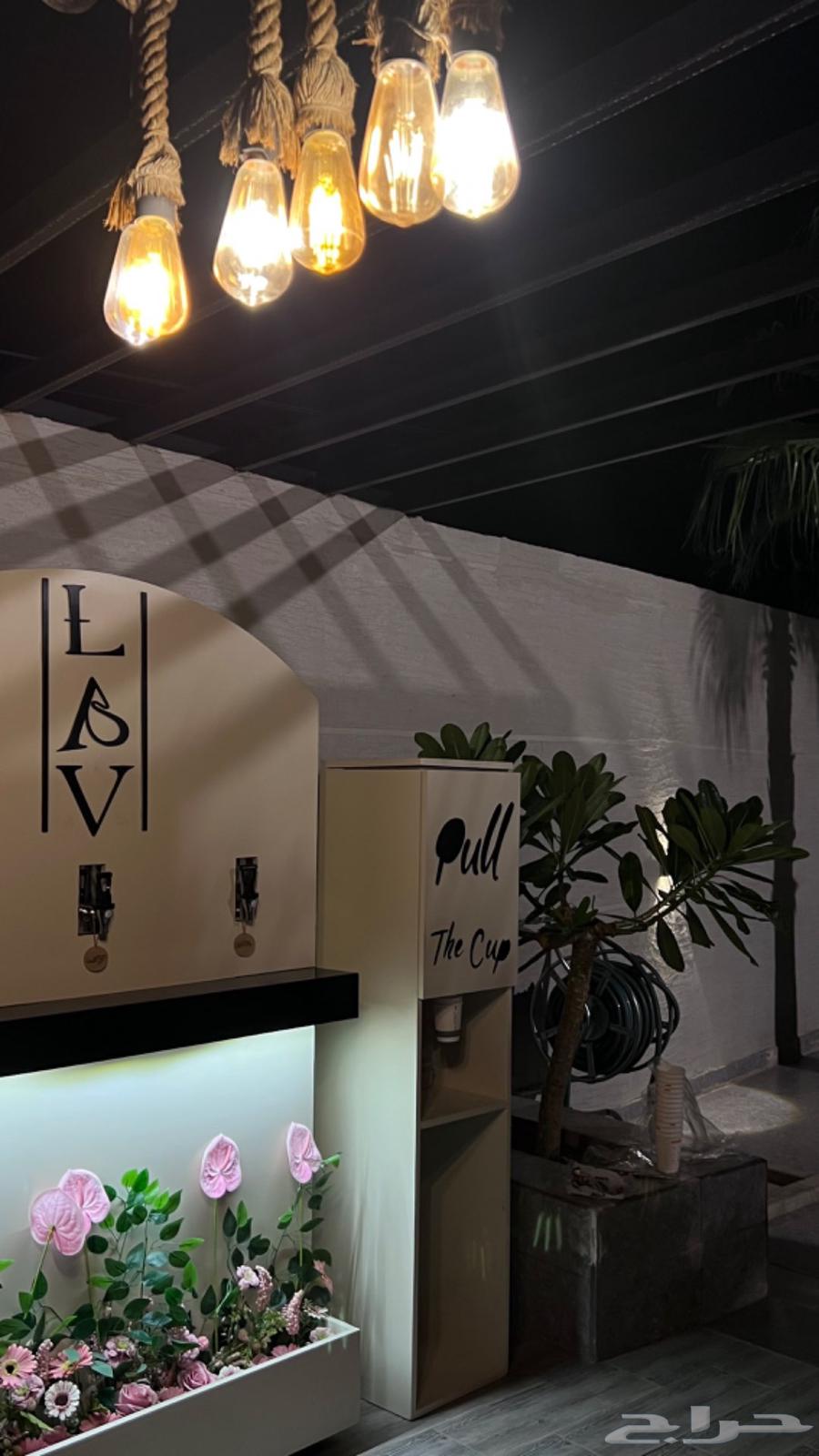 كورنر للبيع64563936815746112