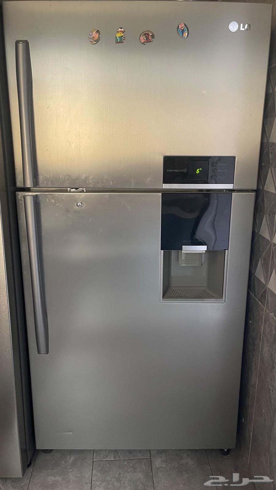 للبيع  ثلاجة LG مستعملة بحالة جيدة64565242155009110