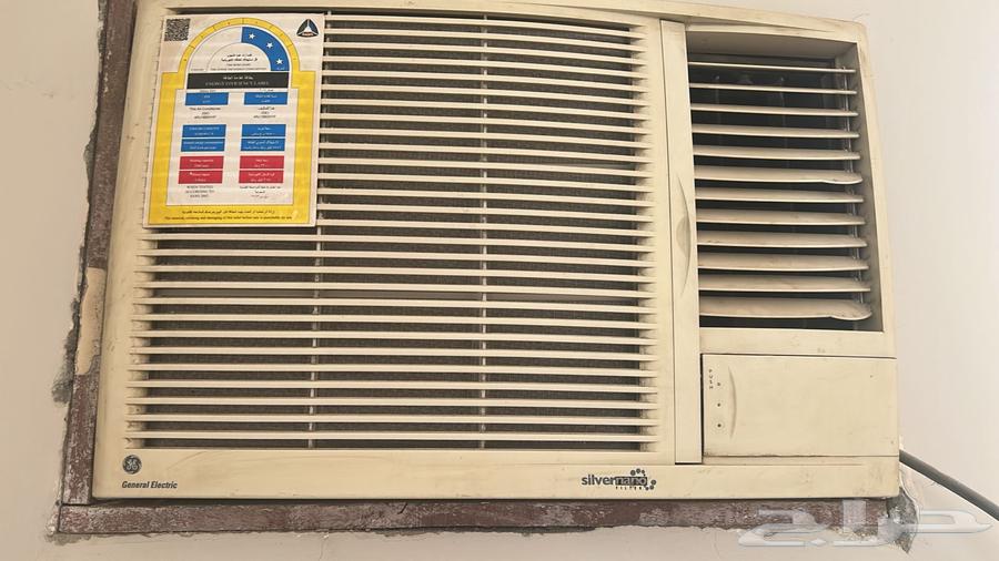Good condition window air conditioners64567032187522111