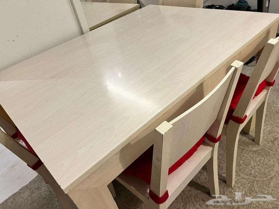 Dining table with 6 chairs, excellent light wood64566865669507110
