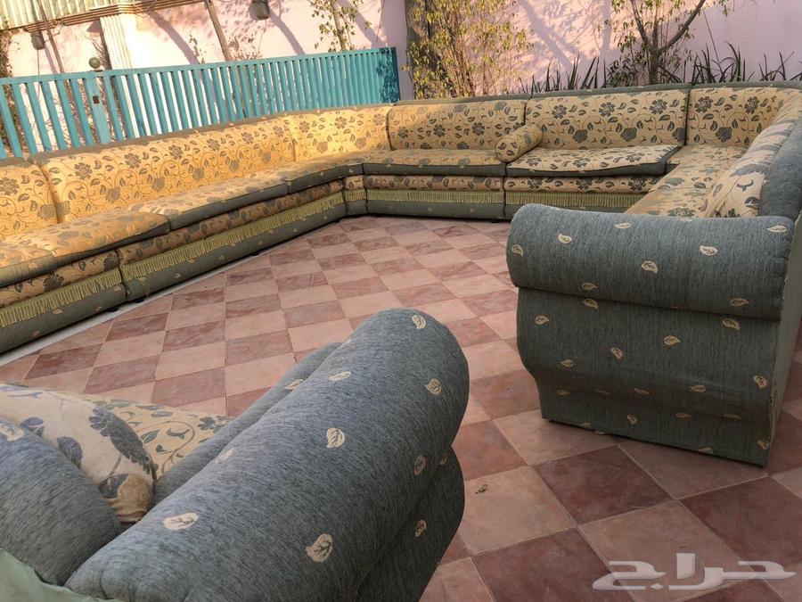 كنب مستعمل للبيع64564712794499110