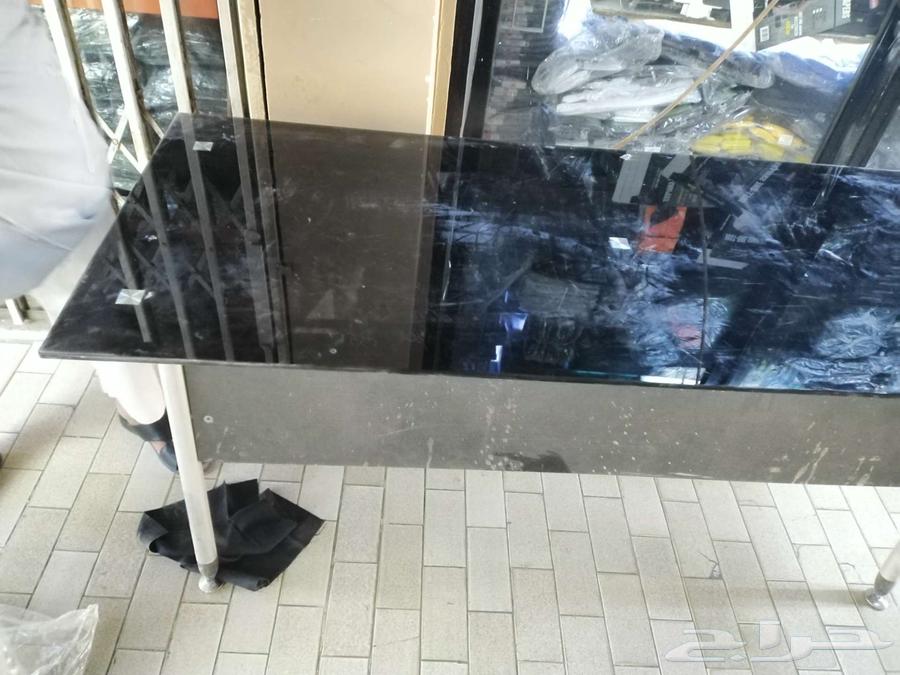 طاولة زجاج ب 400 ريال64566534462082111