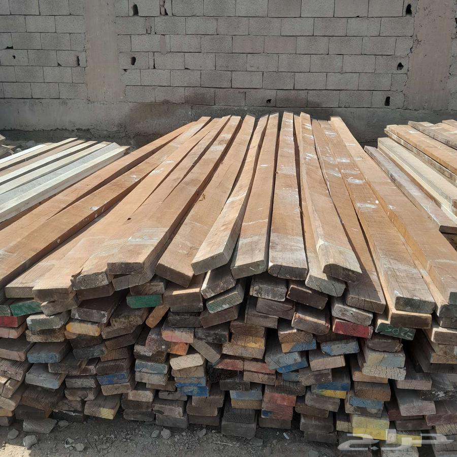 خشب جاوي مستعمل للبيع64564894240131111