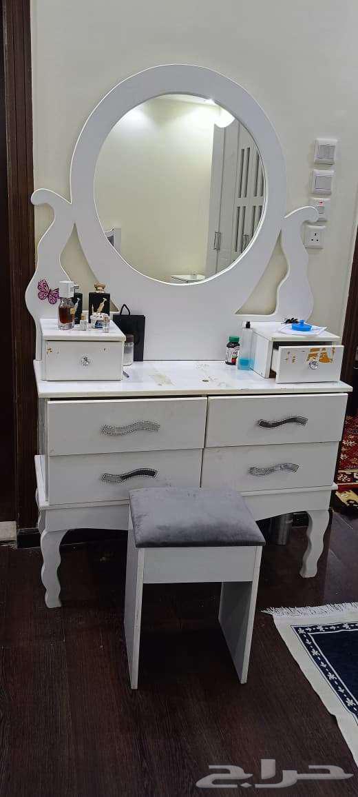 أثاث كامل للبيع64573291256835111