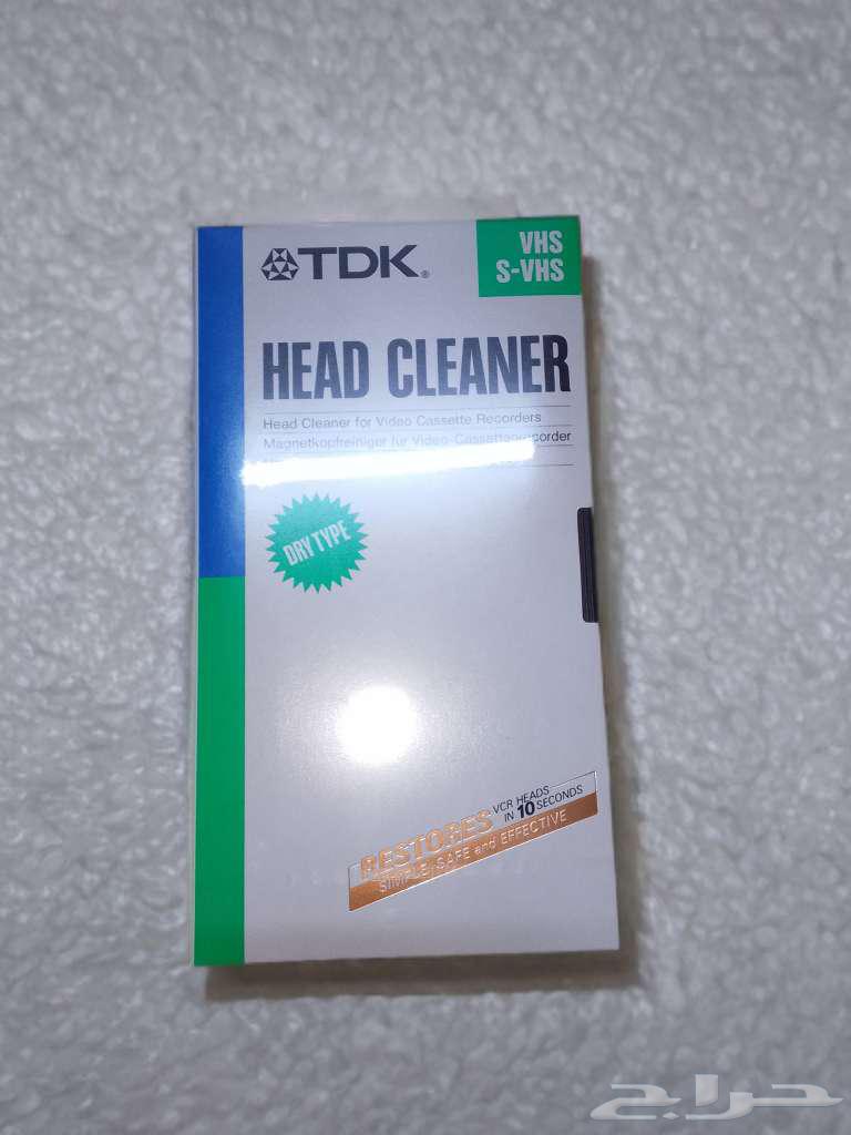 للبيع فازات وتحفبات خزف وزحاج ونحاس64580185234562110