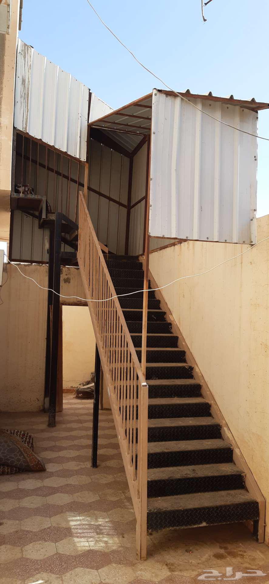 للبيع درج حديد مع الزنك.64576994549633110