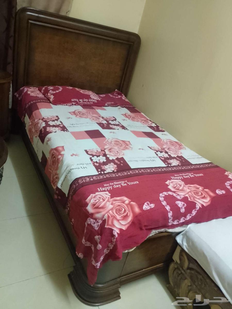 سرير نفر و نص بحاله ممتازه64577573031426110