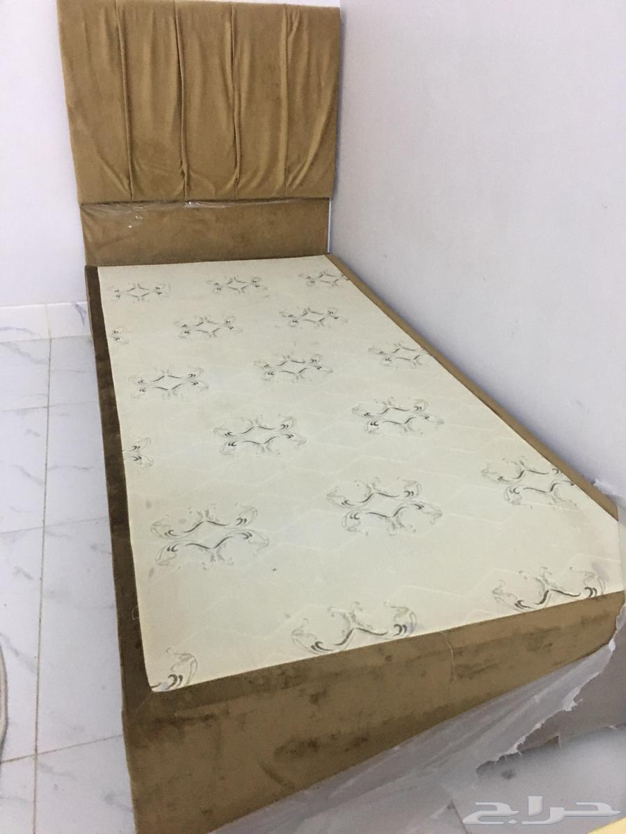 سرير للبيع نفر64572934995971110