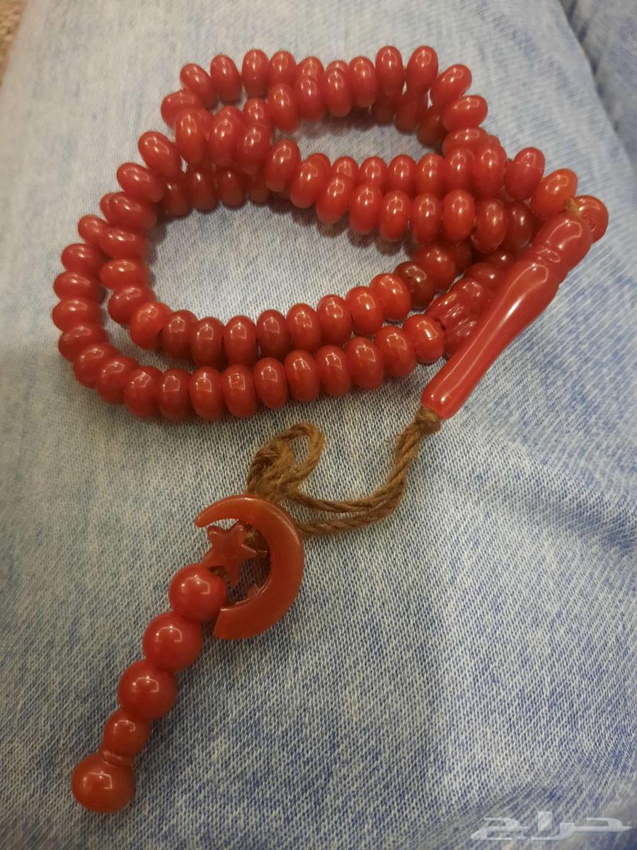 سبحة عنابية للبيع على السوم64578089882371110