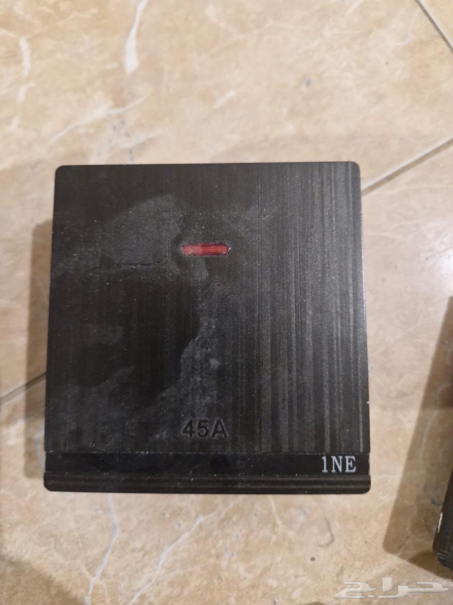 توجد افياش للبيع64578144951938114