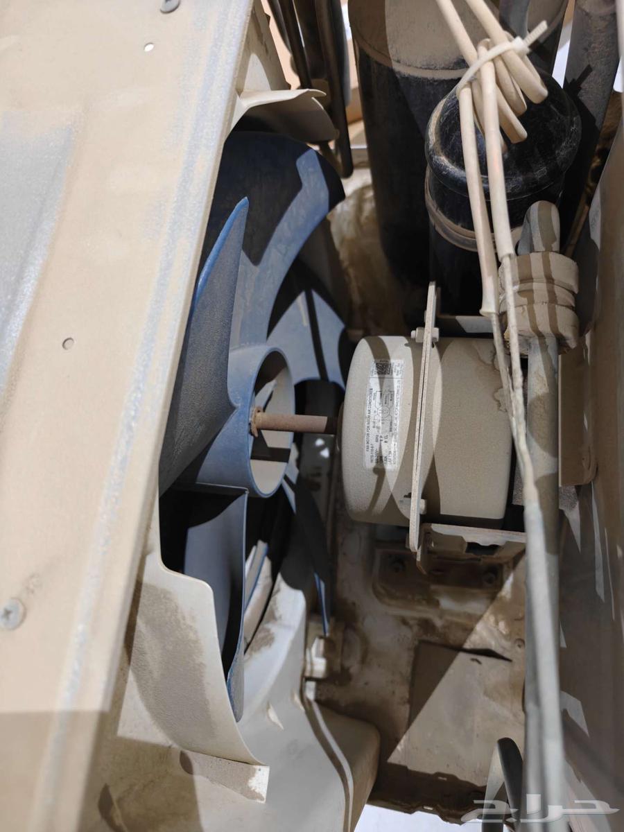 مكيفات شباك شبه جديد طن ونص للبيع64578409689347110