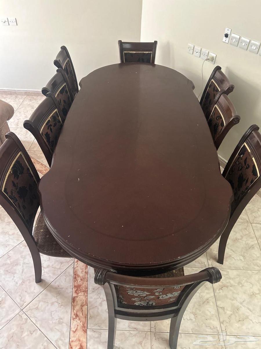 طاولة طعام مكونه من 9 كراسي64579567803905110