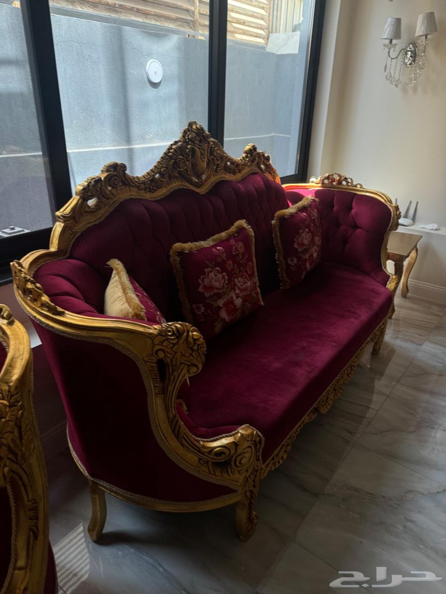 Red sofa set64582645278083112