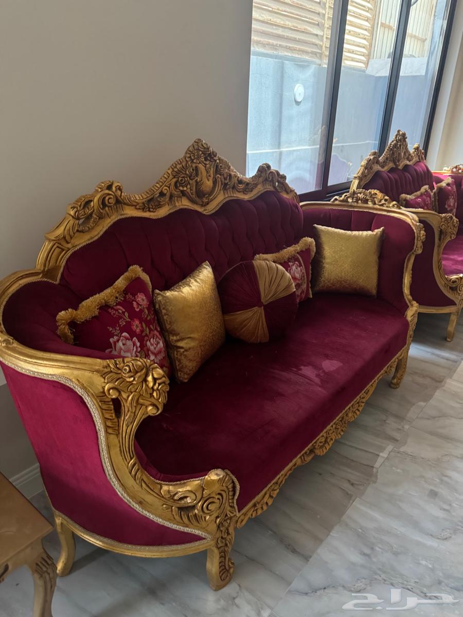 Red sofa set64582645278083114