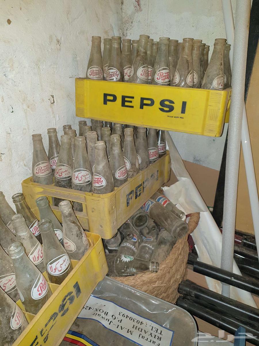 قوارير بيبس كولا قديمة جدآ64573066491011111