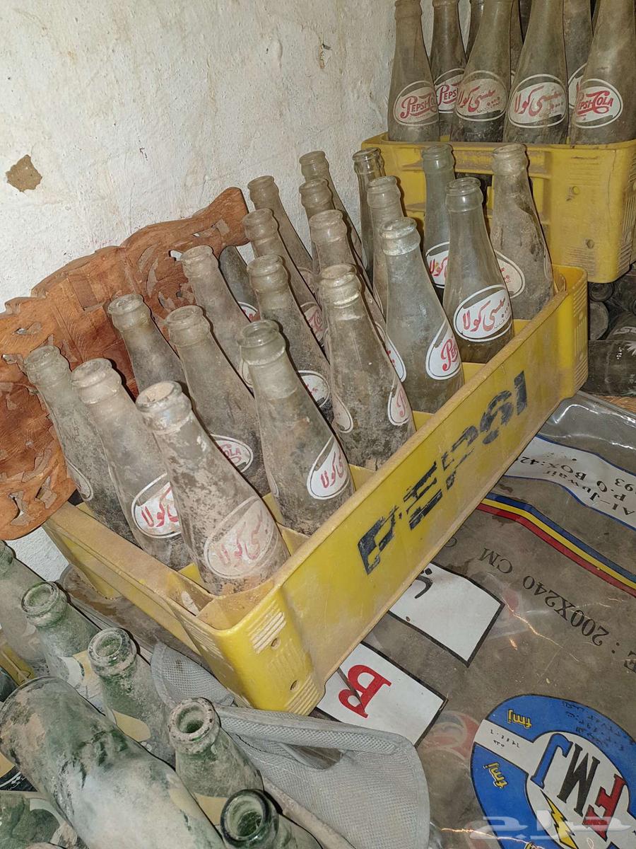 قوارير بيبس كولا قديمة جدآ64573066491011113