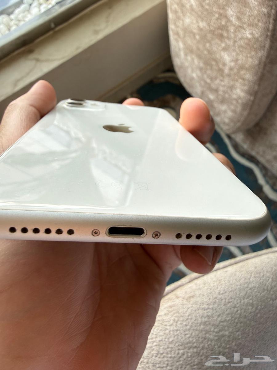 ايفون 11 ابيض 256 جيجا64573545477889111