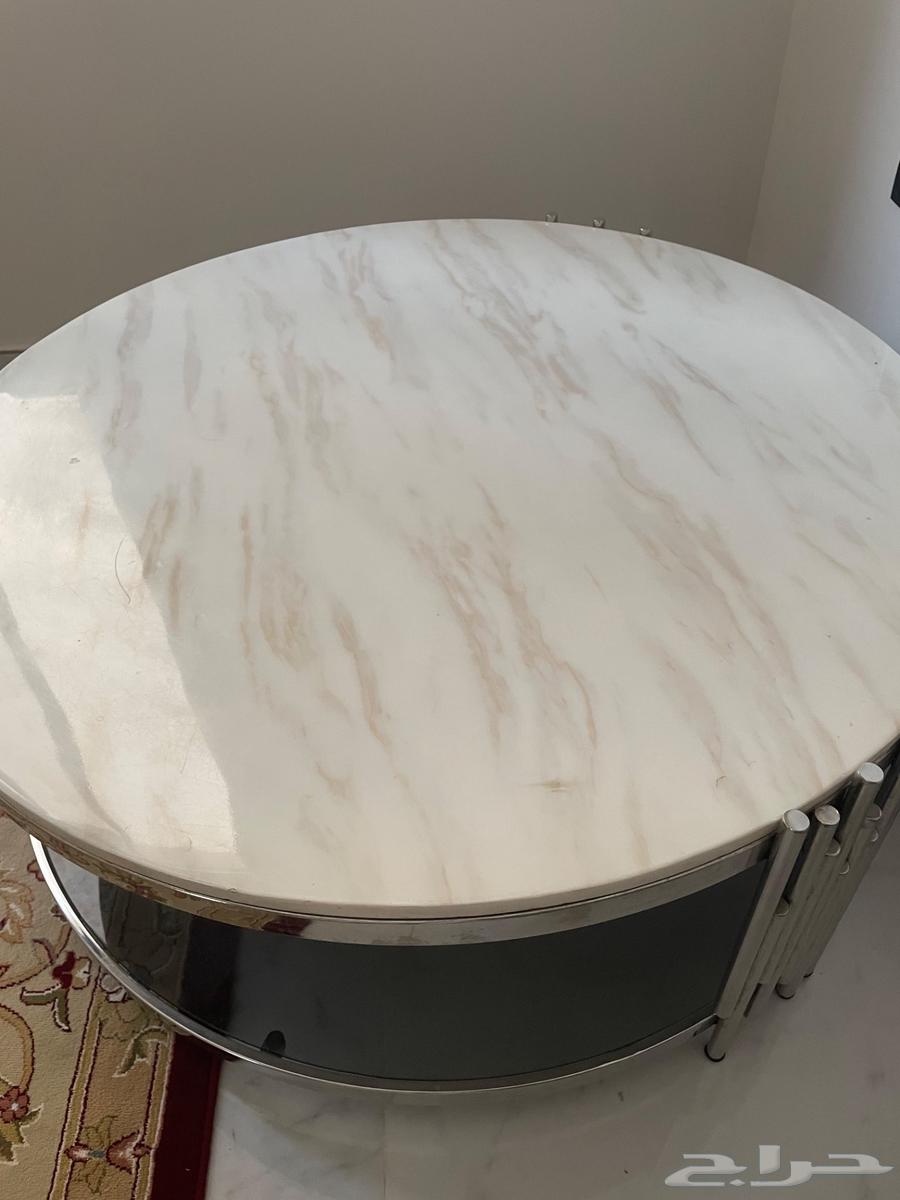 طاولة تلفزيون للبيع64575377452033111