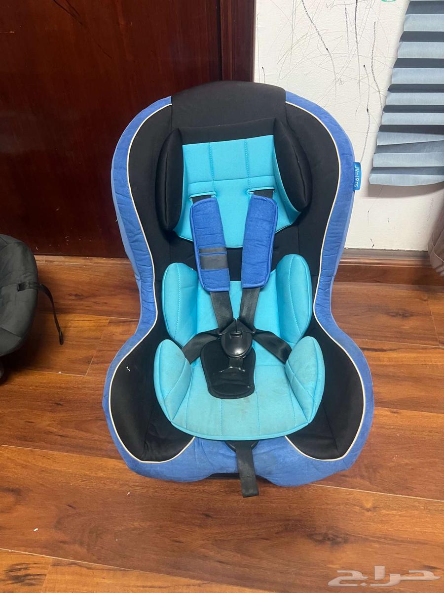 2 مقعد سياره للاطفال ماركة جونيور64577163670273110