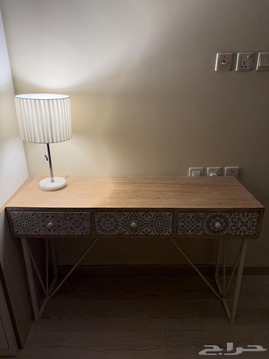 طاوله و ركن64579855728002110