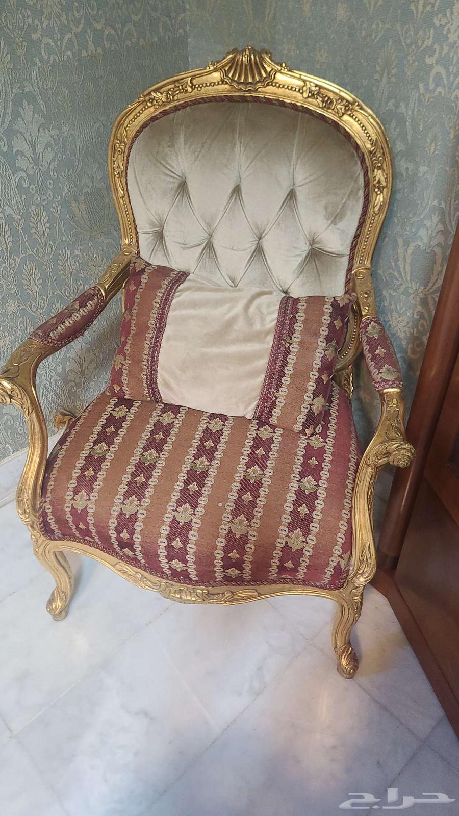 كنب نظيف للبيع64572737229954112