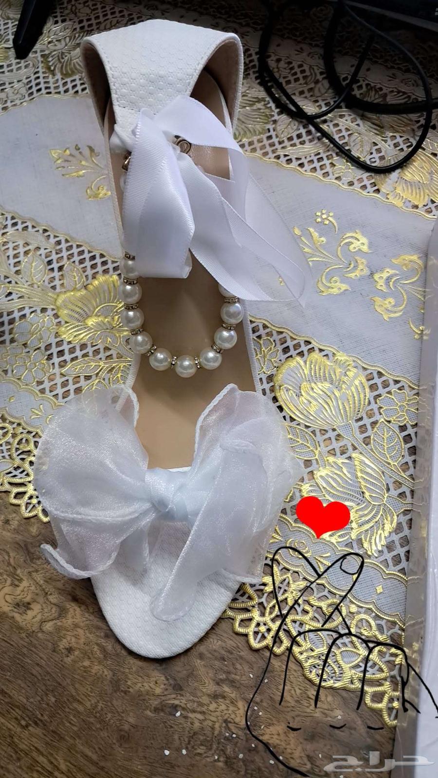 حذاء نسائي64577684850946112