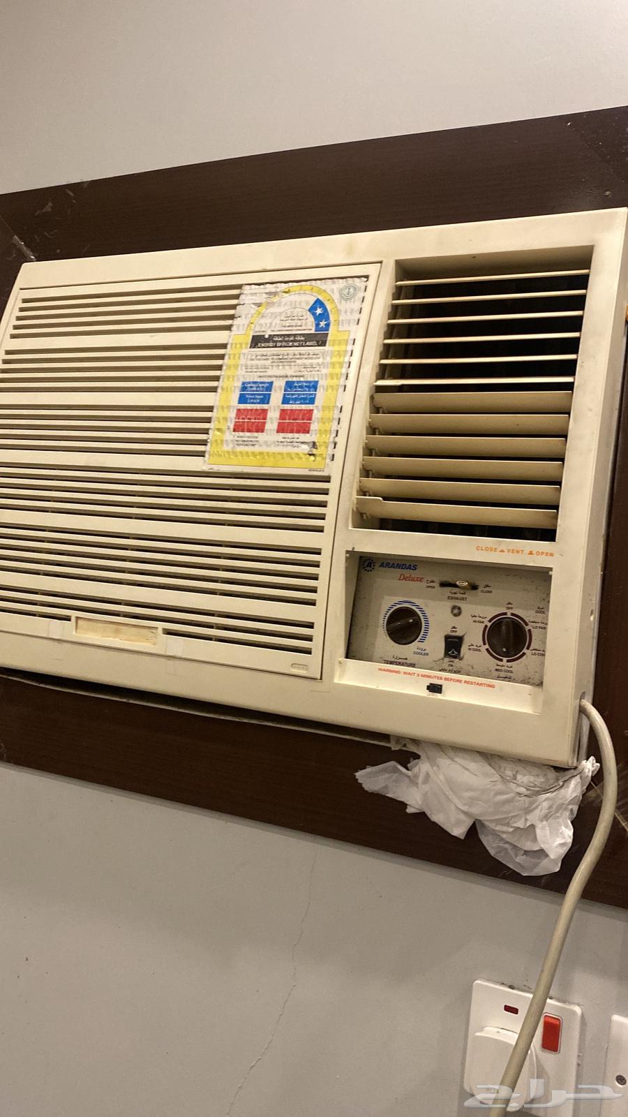 غرفة نوم بحاله جيده و مكيف شباك بحاله جيده64577544923010111