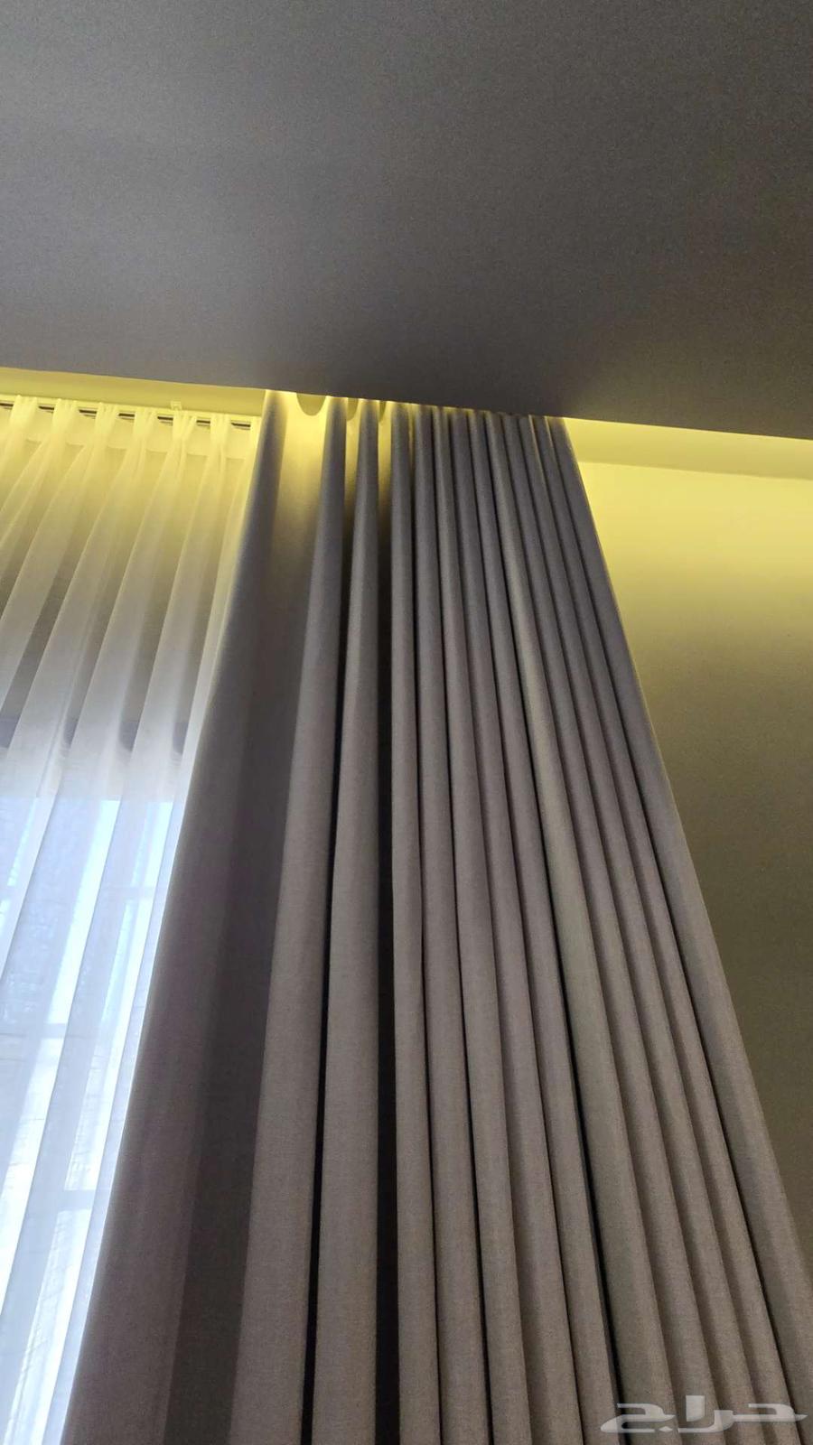 Pleated curtain with chiffon (two curtains available)64577810411267110