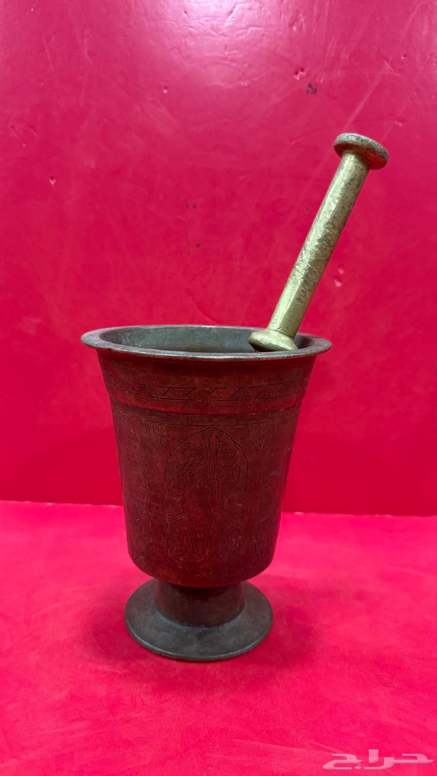 Syrian engraved dagger64578381860098110