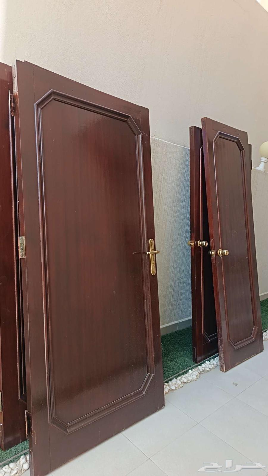 دولاب خشب و أبواب خشب للبيع64573010092801111