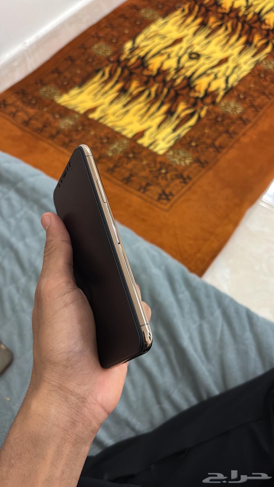 ايفون XS64564518166529112