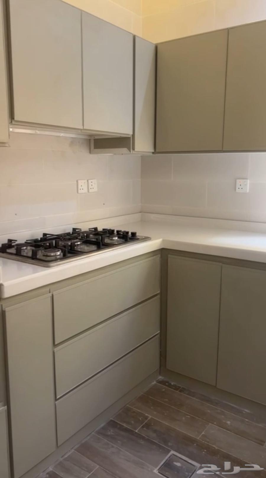 مطبخ جديد استخدام سنه64578619319937110