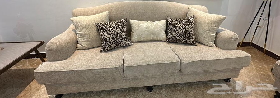 كنب للبييع64579773556226112