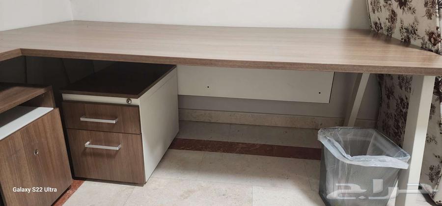 مكتب فاخر للبيع64576827531905112