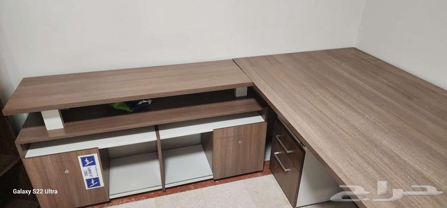 مكتب فاخر للبيع64576827531905110