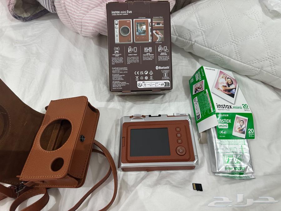 Fuji Instax Mini Evo Instant Camera64577600830594111