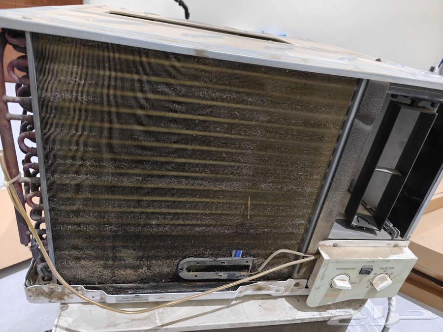 مكيفات شباك شبه جديد طن ونص للبيع64578409689347114