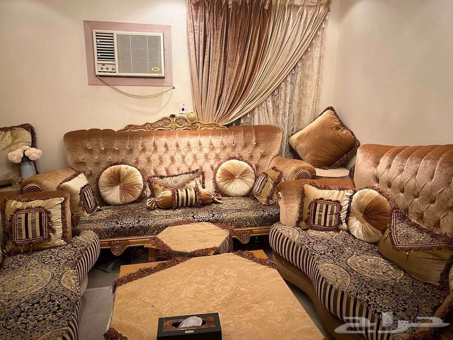 كنب كلاسيك تركي نظيف للبيع64578563800322110