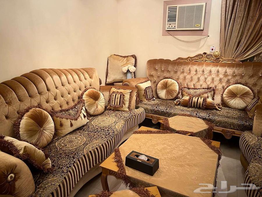 كنب كلاسيك تركي نظيف للبيع64578563800322112