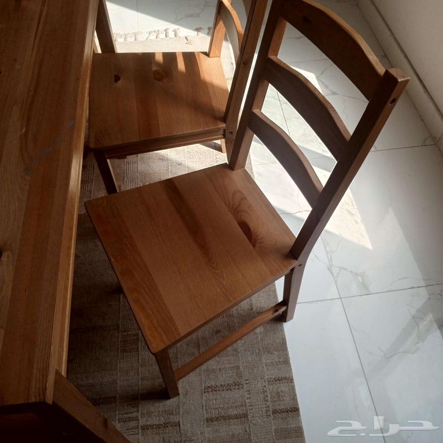 طاولة طعام من ايكيا64575643379458111