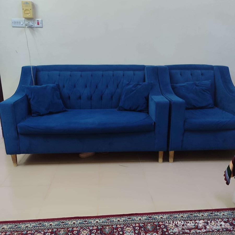 2 سرير نفر ونص بحالة جيدة 2 كرسي وكنبة64576353639553111