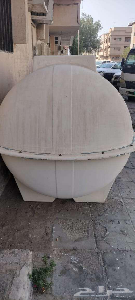 2 خزان مياه 1500 لتر .64588161270787114