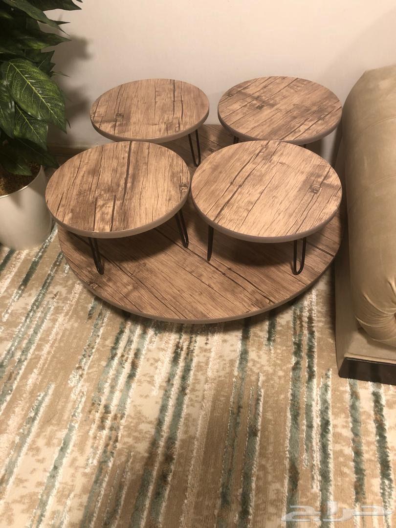 Tables (service and TV)64583513379073110