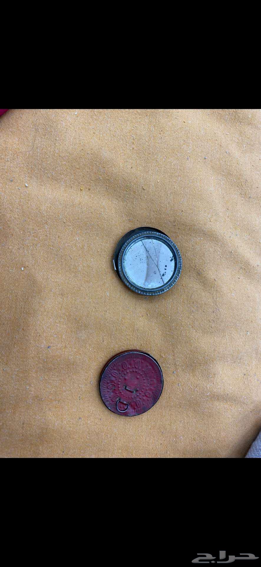 مرايا قديمة جدا ونادره64586551514882111