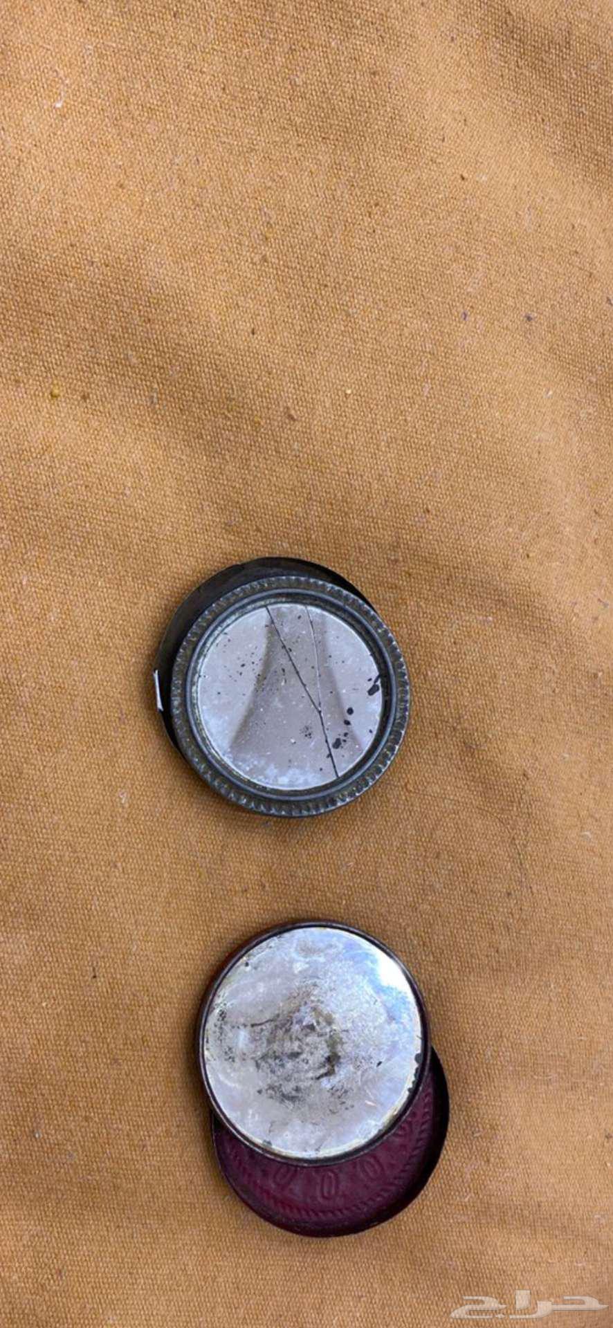 مرايا قديمة جدا ونادره64586551514882114