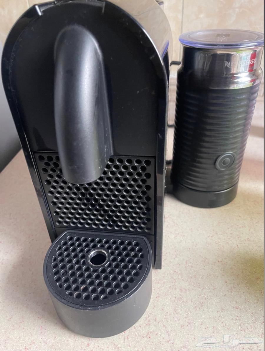 ماكينة قهوة نيسبريسو مع خافقة الحليب64584701653633110