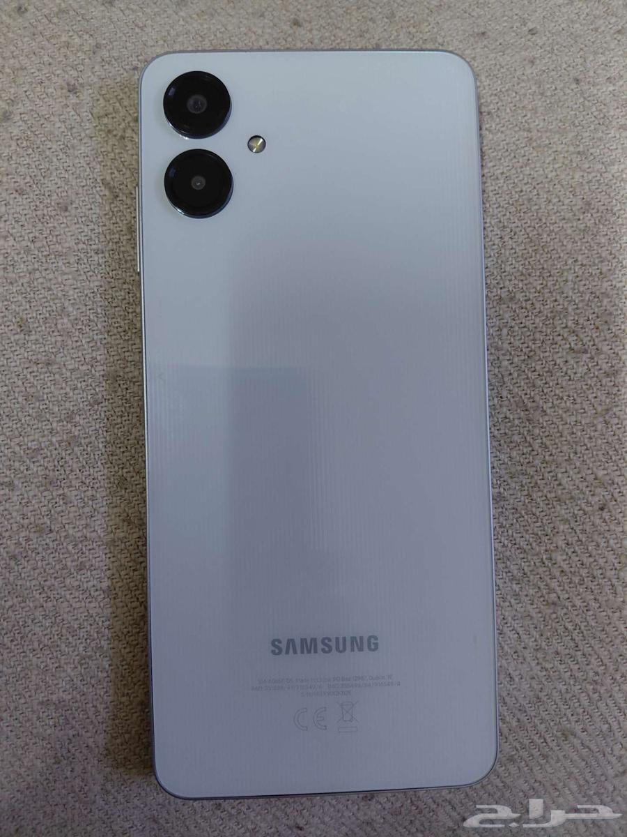 جوال لم يستخدم سوا شهرين64580554689153110