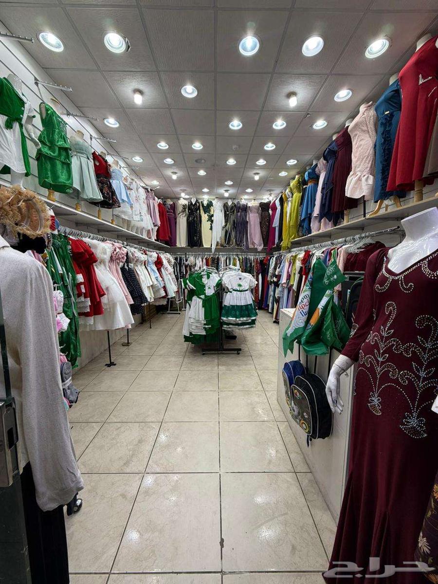 محل لتقبيل ببقعاء64145848945154112