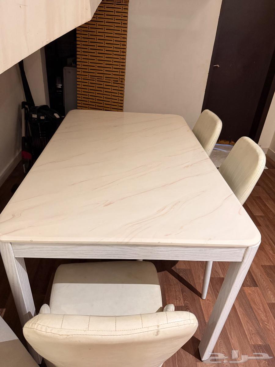 طاولة طعام ست أشخاص64581965912323110